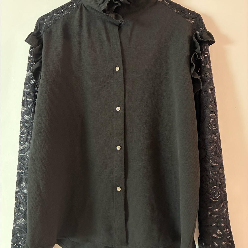 Elegant Black Lace Sleeve Women's Top